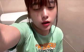 毛片 Passionate Nights Seductive Japanese Beauty's Intense Encounter