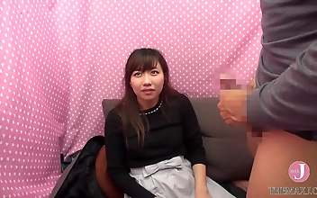 精品 Sexy Japanese Babe Rides Him Hard Until He