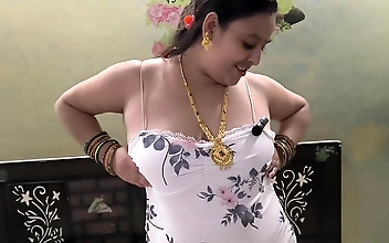 毛片 Hot Asian Babe Loves Taking Thick Manhood Deep
