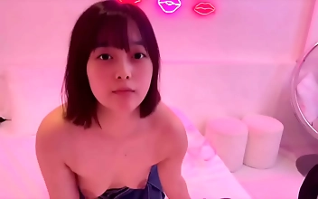 Exposed! Spy Cam Reveals Jap Office Girls' Secret