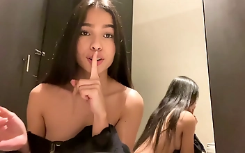 无套 Asian Beauty Reveals Her Sexy Dance and Passionate