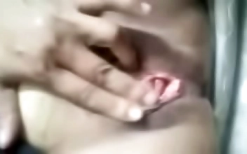 日本 Hot Neighbor Screws Lustful Wife Privately at Her