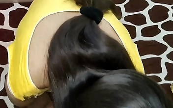 另类 免费看 Sizzling Asian Secretary Tempts a Pack of Lustful