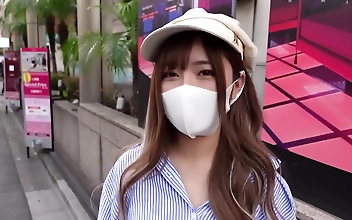 高潮 Mailman's Lucky Day-Three Hot Asian Beauties Take Him